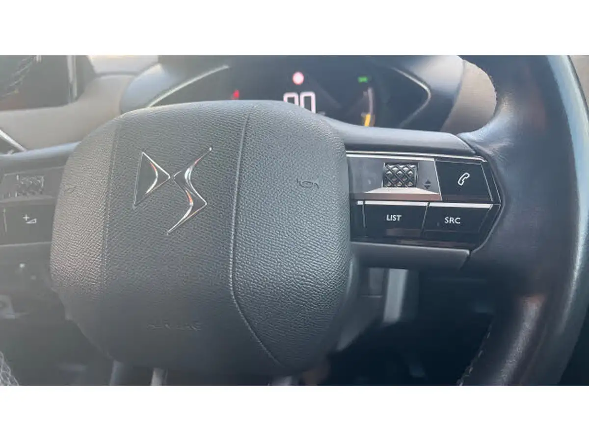 2019-ds-ds-3-crossback-12-puretech-prestige-100ps-big-26