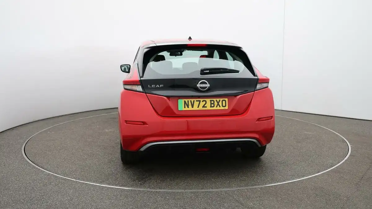 2022-nissan-leaf-e-acenta-39kwh-big-49
