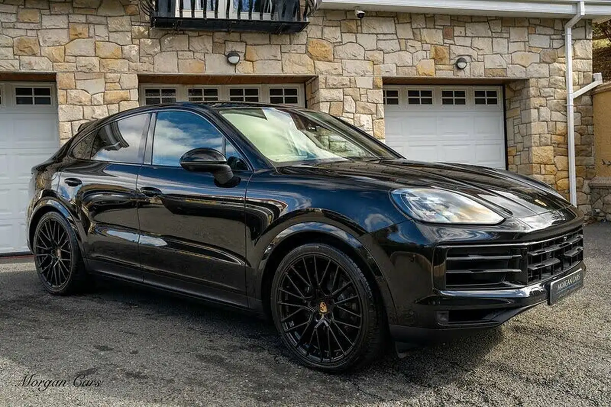2023-porsche-cayenne-30-v6-353ps-coupe-big-2