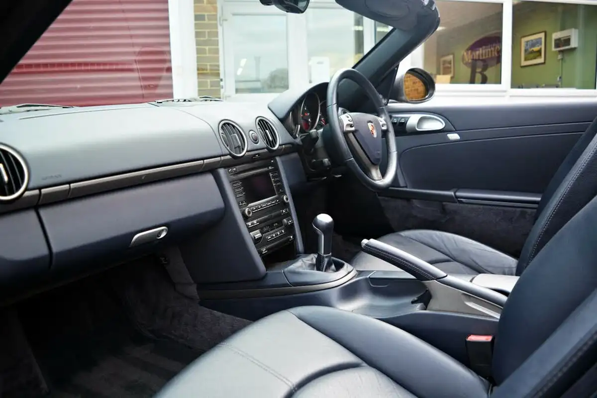 2009-porsche-boxster-29-big-3