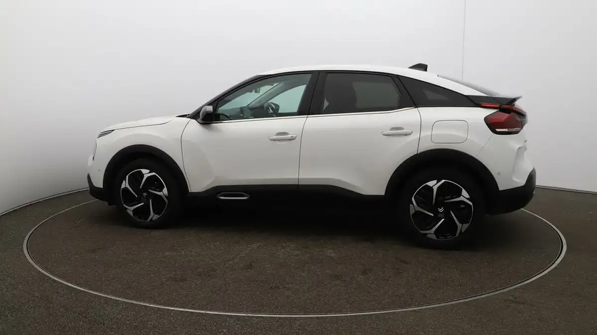 2023-citroen-c4-15bluehdi-shine-plus-big-50