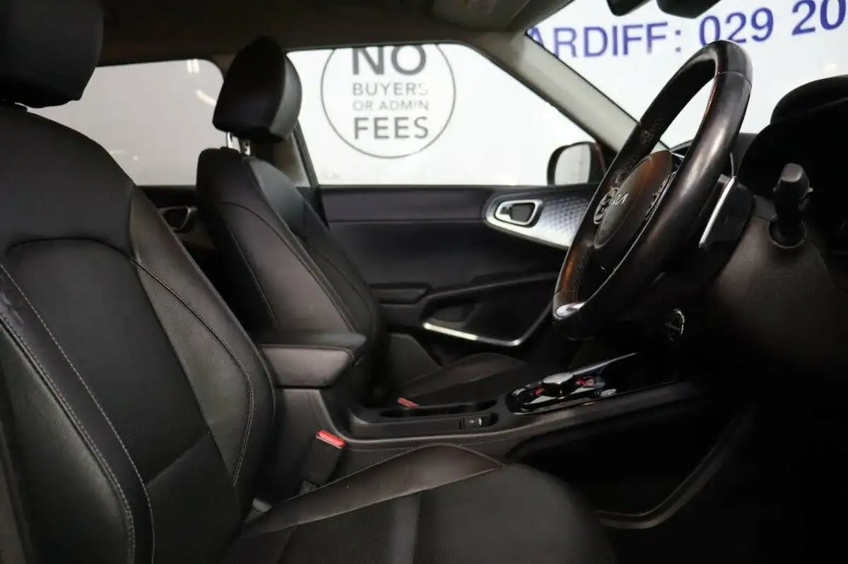 2022-kia-soul-ev-maxx-big-23