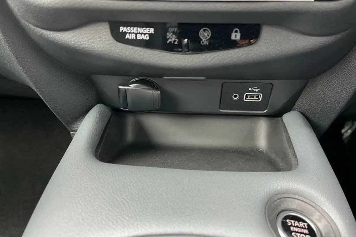 2020-nissan-juke-10-dig-t-n-connecta-117ps-dct-big-31