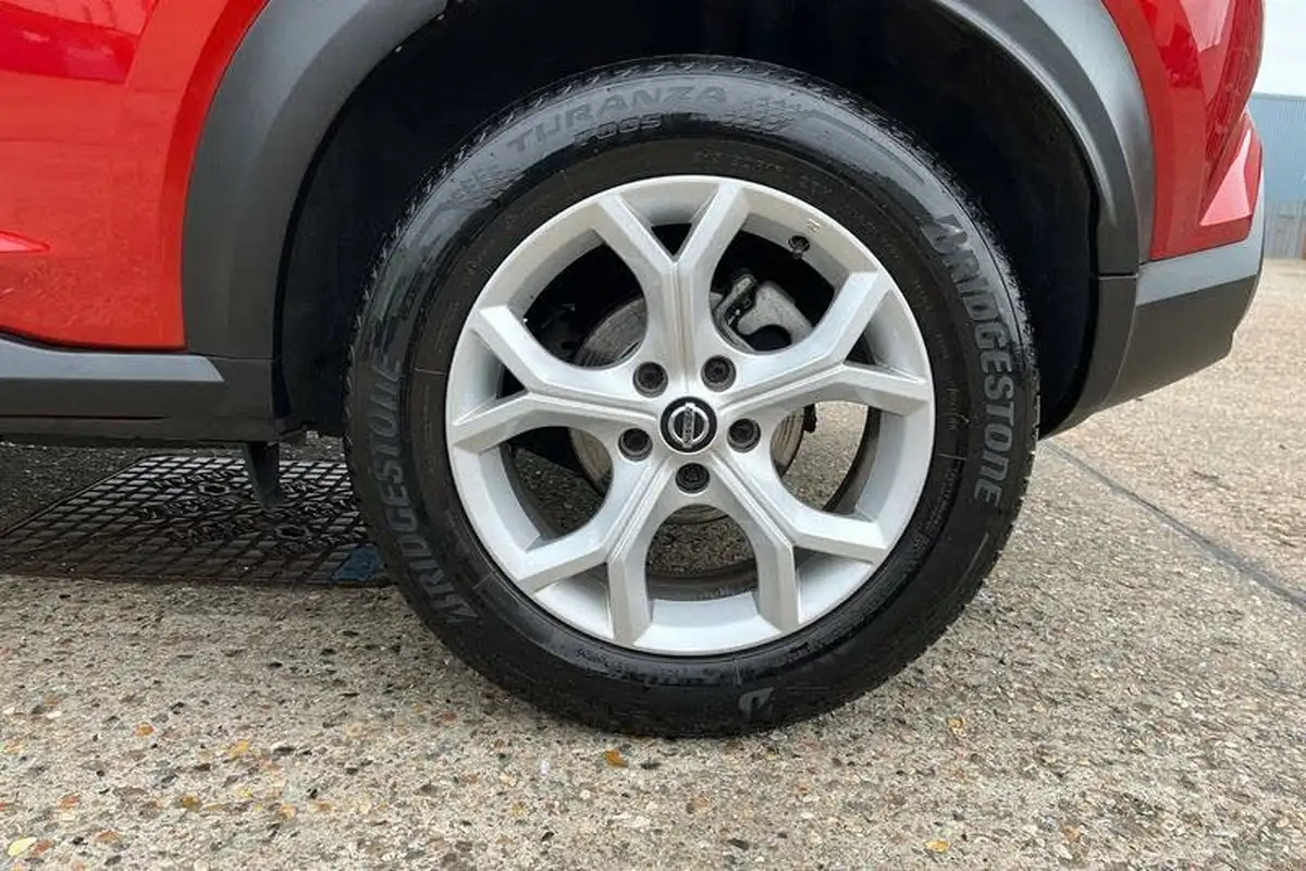 2020-nissan-juke-10-dig-t-n-connecta-117ps-dct-big-7