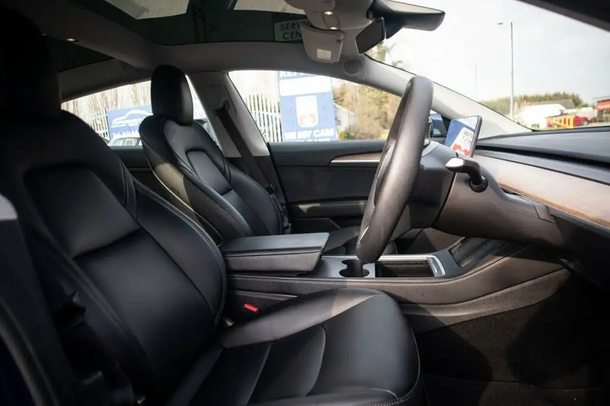 2021-tesla-model-3-e-standard-plus-big-25