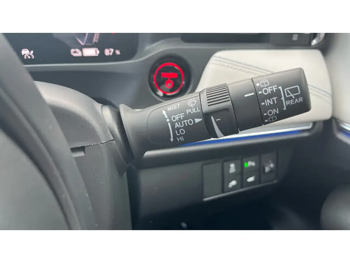2024-honda-eny1-e-advance-big-16