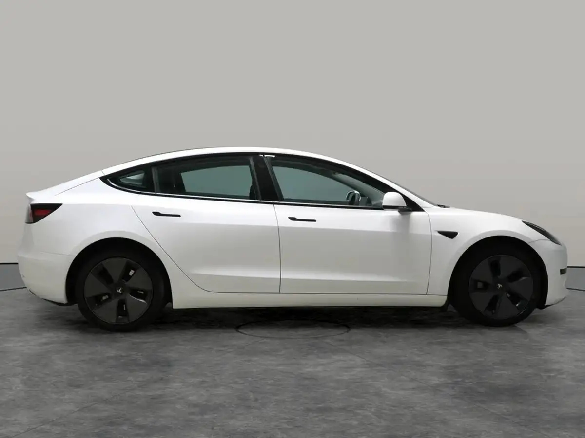 2021-tesla-model-3-e-standard-plus-big-5