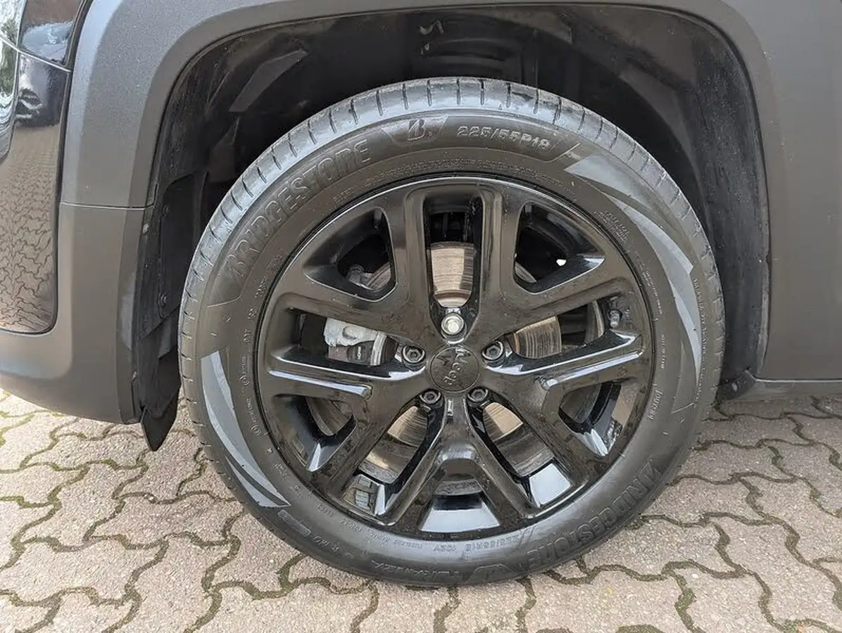 2021-jeep-renegade-13-gse-night-eagle-big-46
