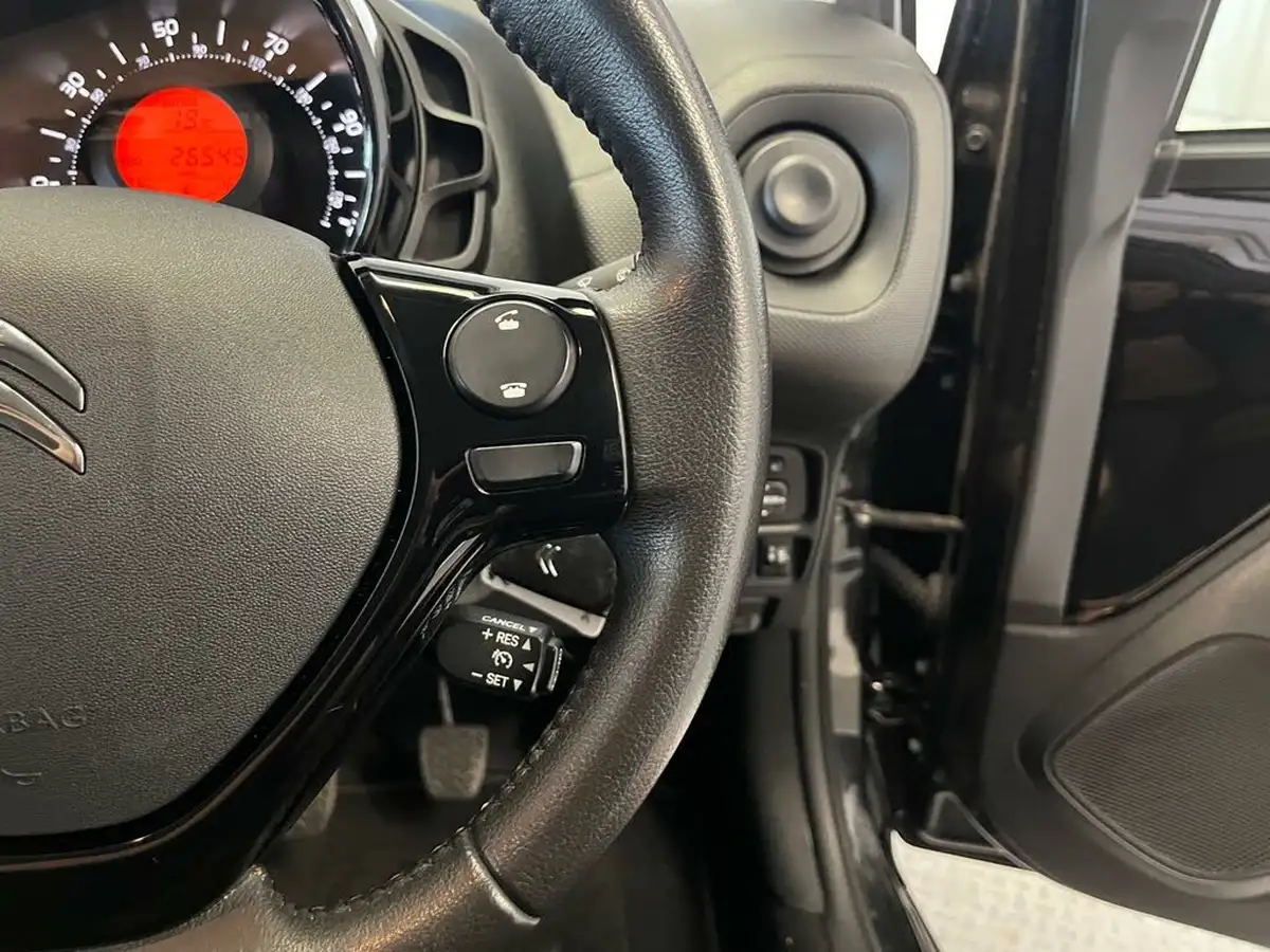 2021-citroen-c1-10-vti-shine-5d-big-19