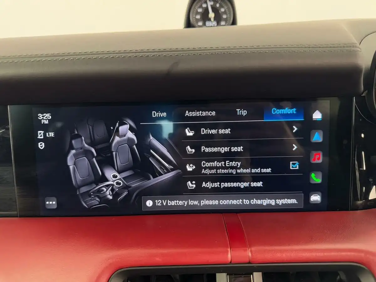 2021-porsche-taycan-e-4s-571ps-performance-battery-plus-big-57