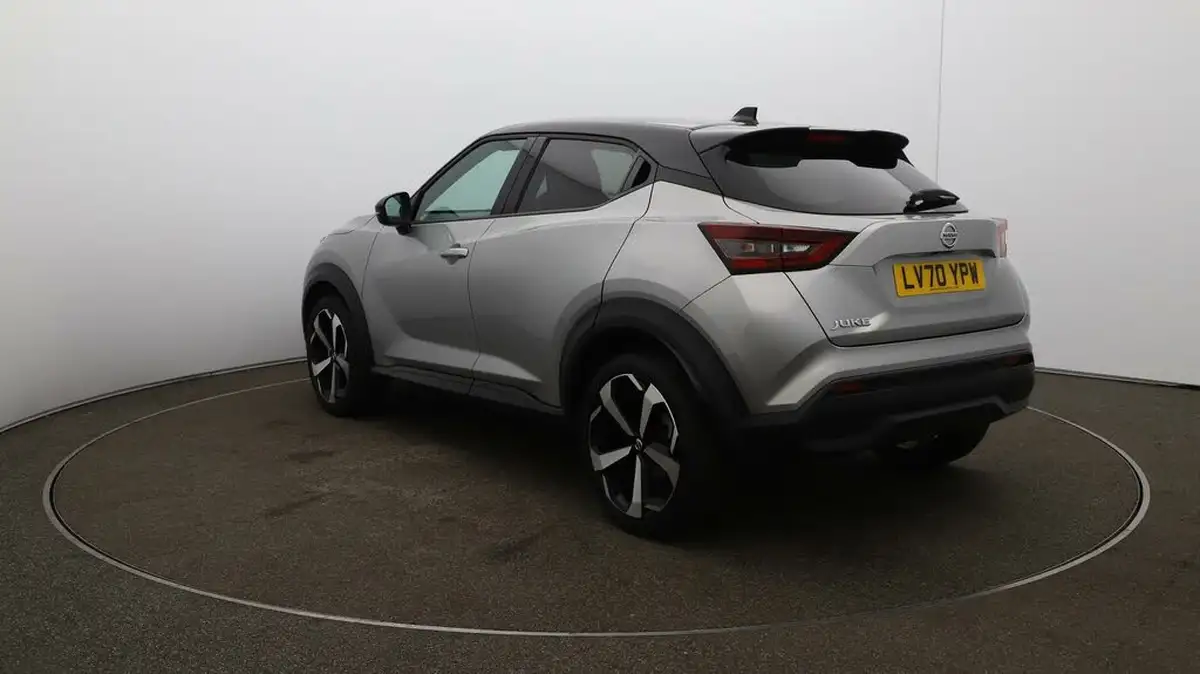 2020-nissan-juke-10-dig-t-tekna-117ps-dct-big-54