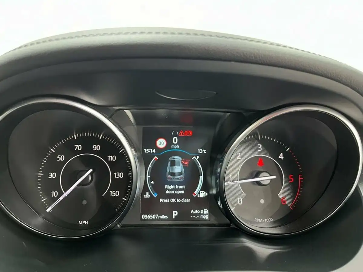 2019-jaguar-e-pace-20-i4d-s-awd-auto-big-19