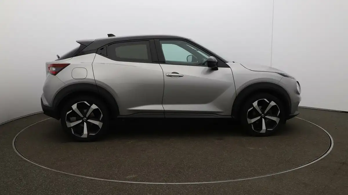 2020-nissan-juke-10-dig-t-tekna-117ps-dct-big-8