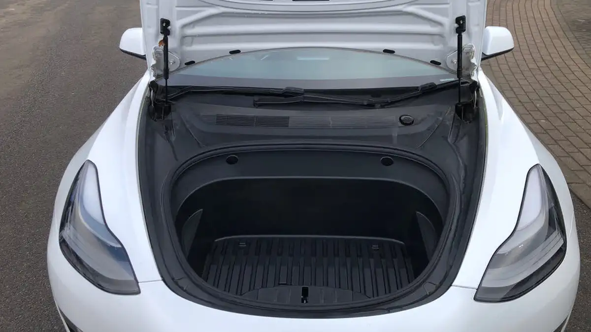 2021-tesla-model-3-e-long-range-awd-big-15