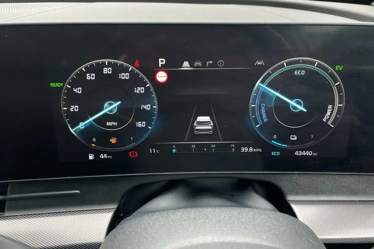 2022-kia-sportage-16-t-gdi-gt-line-s-226bhp-hev-1598cc-auto-big-13
