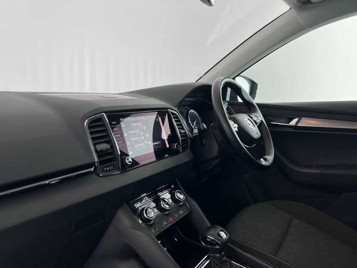 2021-skoda-karoq-15-tsi-se-drive-dsg-big-12