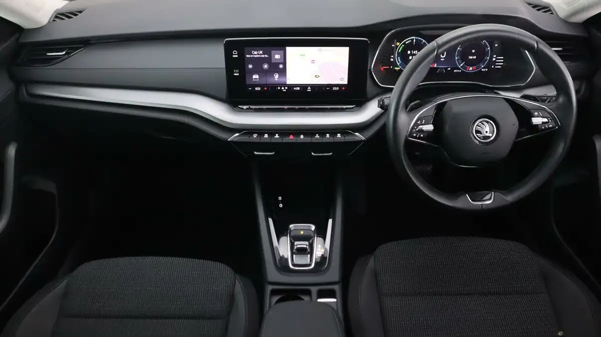 2021-skoda-octavia-14-tsi-se-technology-estate-big-13