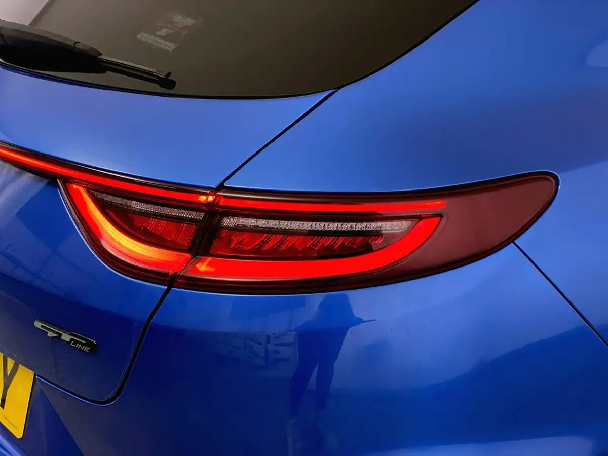 2020-kia-pro-ceed-14-t-gdi-gt-line-big-37
