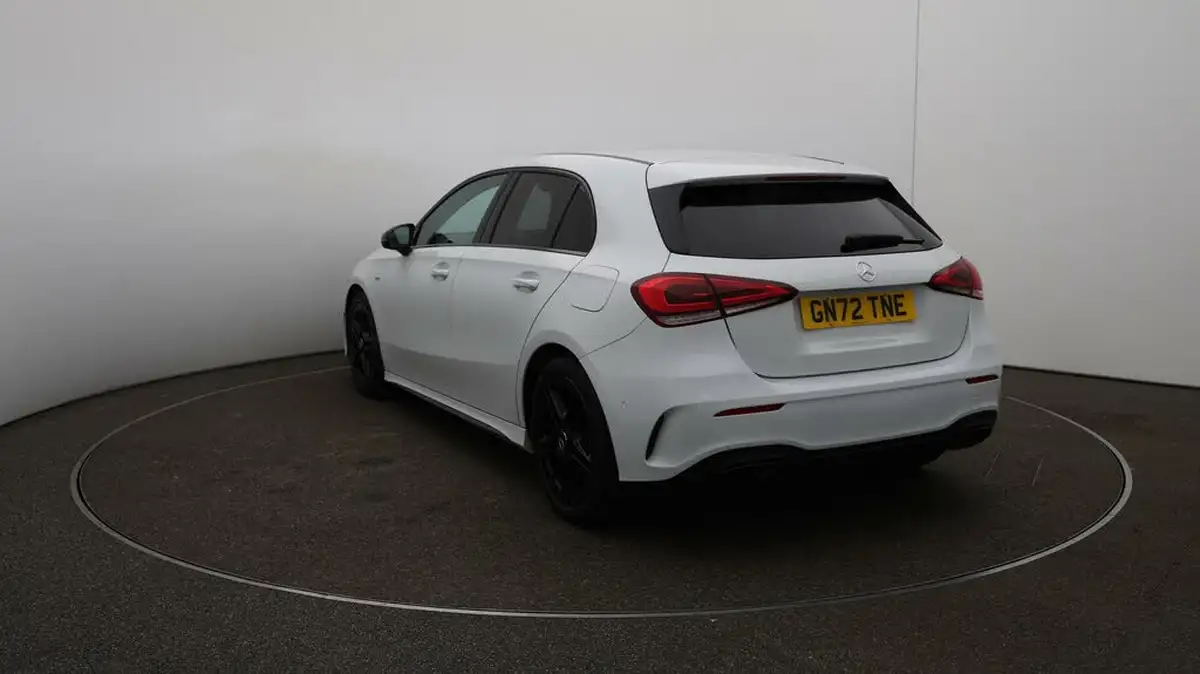 2022-mercedes-benz-a-class-13-a180-amg-line-executive-edition-hatchback-5d-7g-dct-big-59