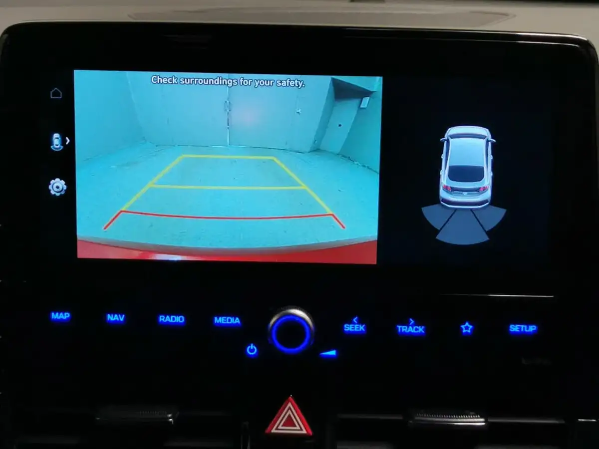 2022-hyundai-ioniq-e-premium-electric-big-5