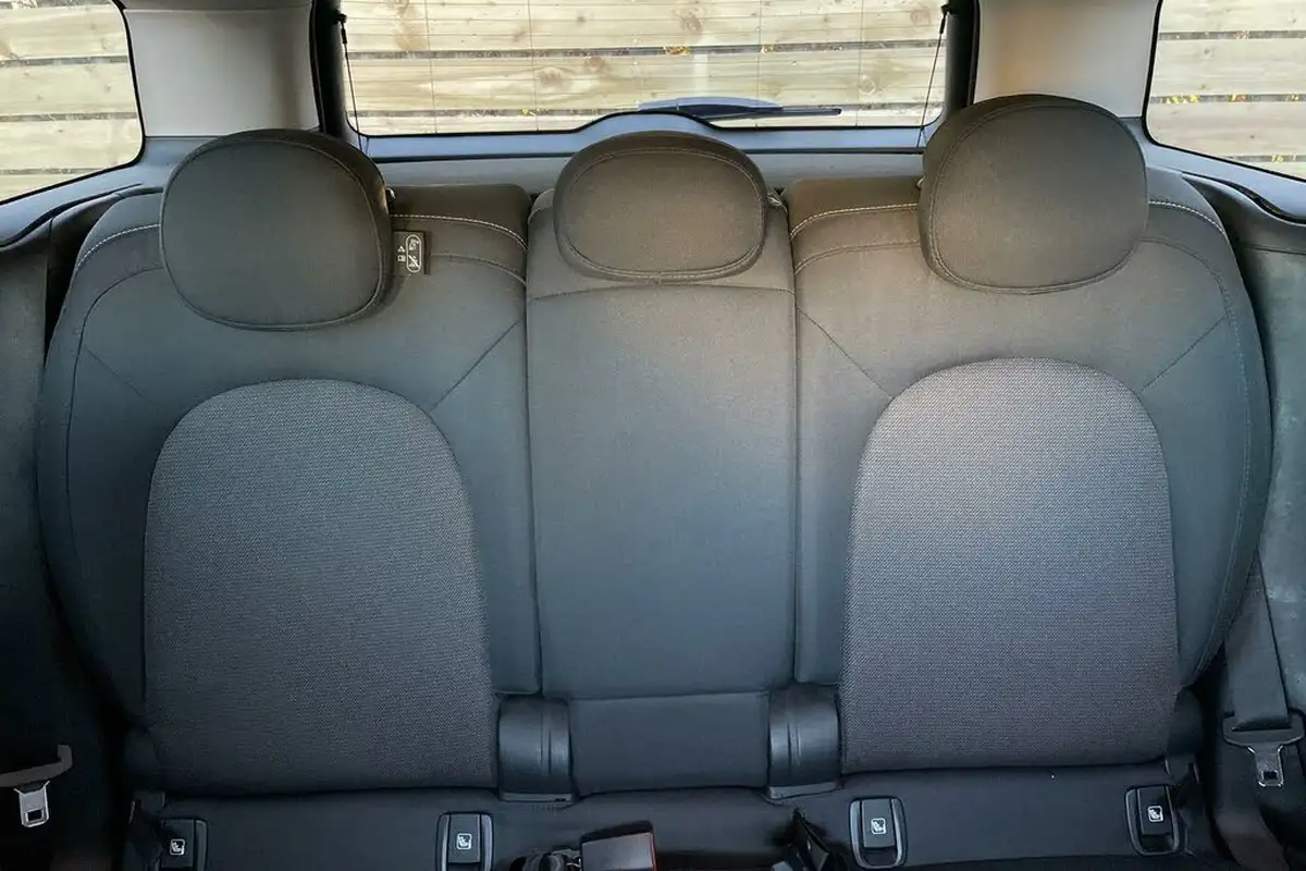 2021-mini-countryman-15-cooper-classic-auto-big-29