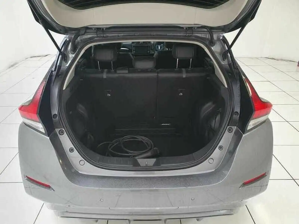 2022-nissan-leaf-e-tekna-39kwh-big-6