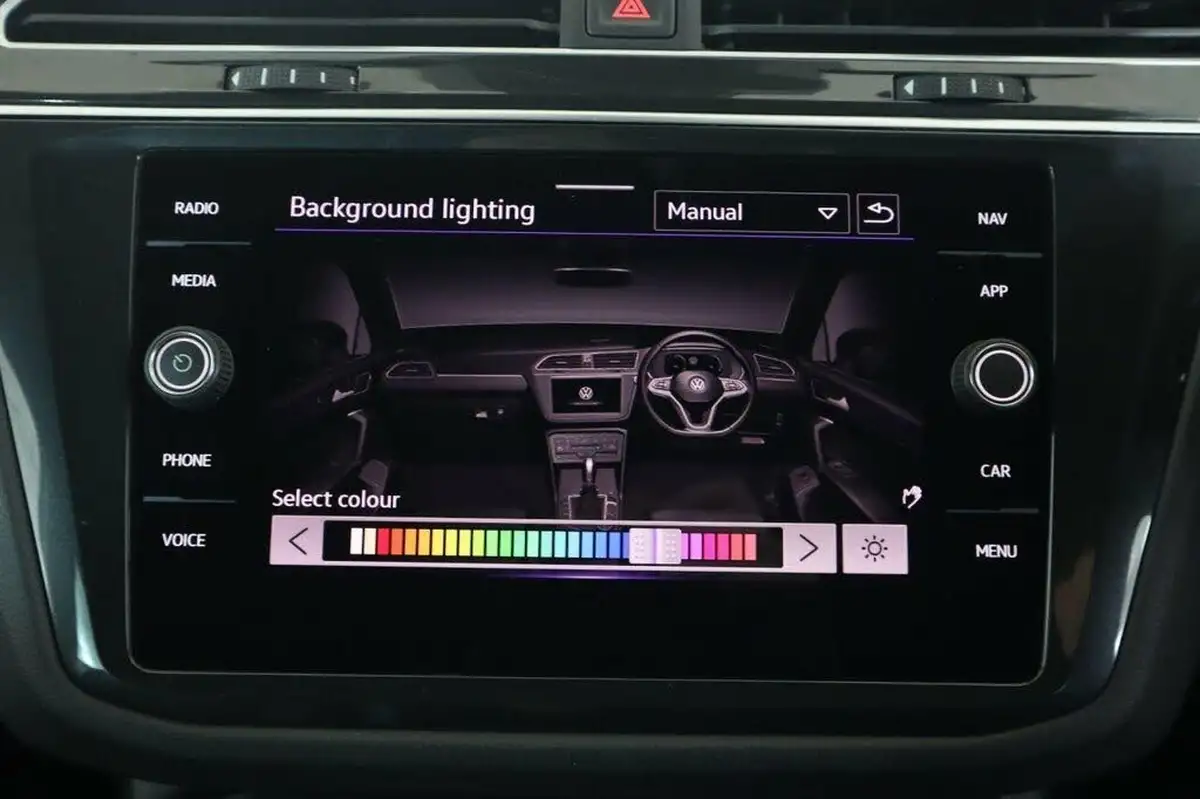 2021-volkswagen-tiguan-15-tsi-r-line-big-53