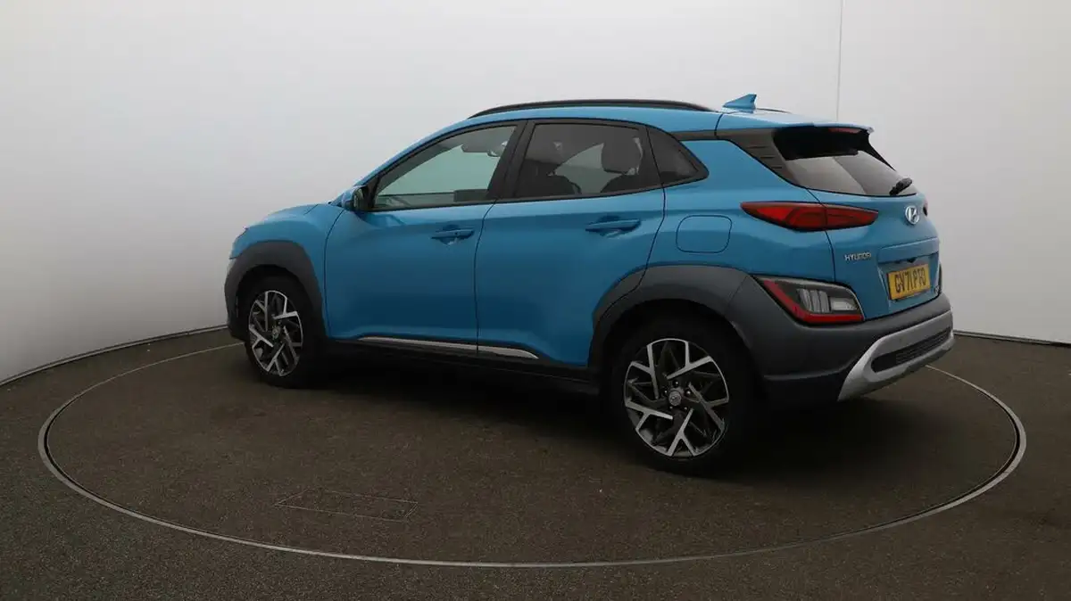 2022-hyundai-kona-16-gdi-premium-big-26