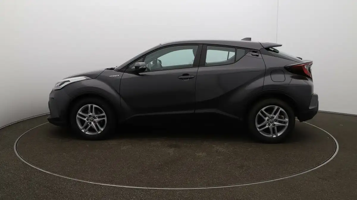 2021-toyota-c-hr-18-vvt-i-icon-big-63