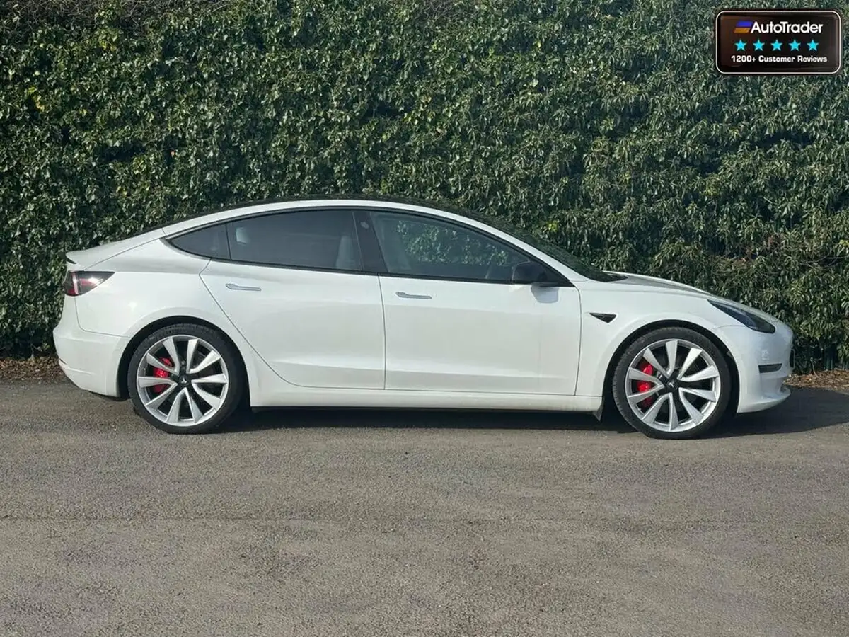 2019-tesla-model-3-e-4x4-performance-pack-big-2