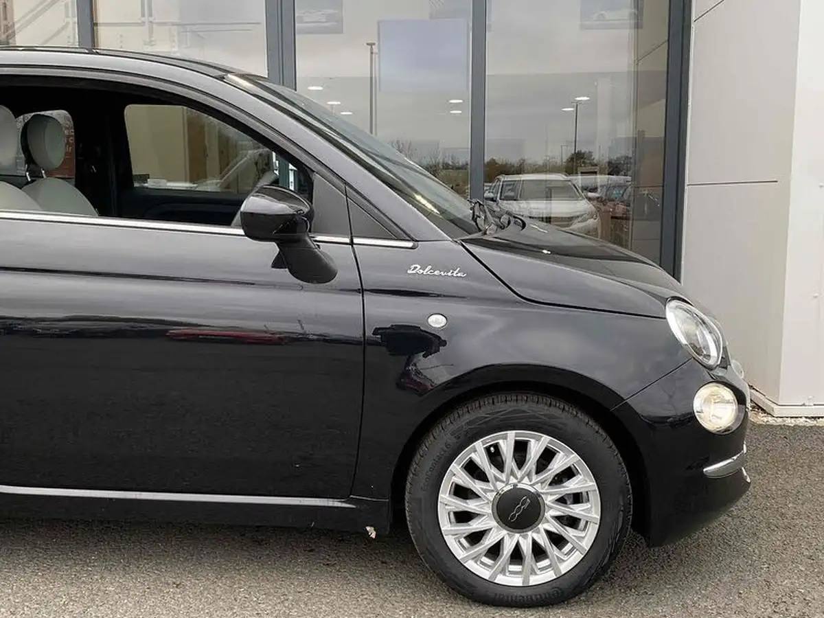 2022-fiat-500-10-dolcevita-big-14
