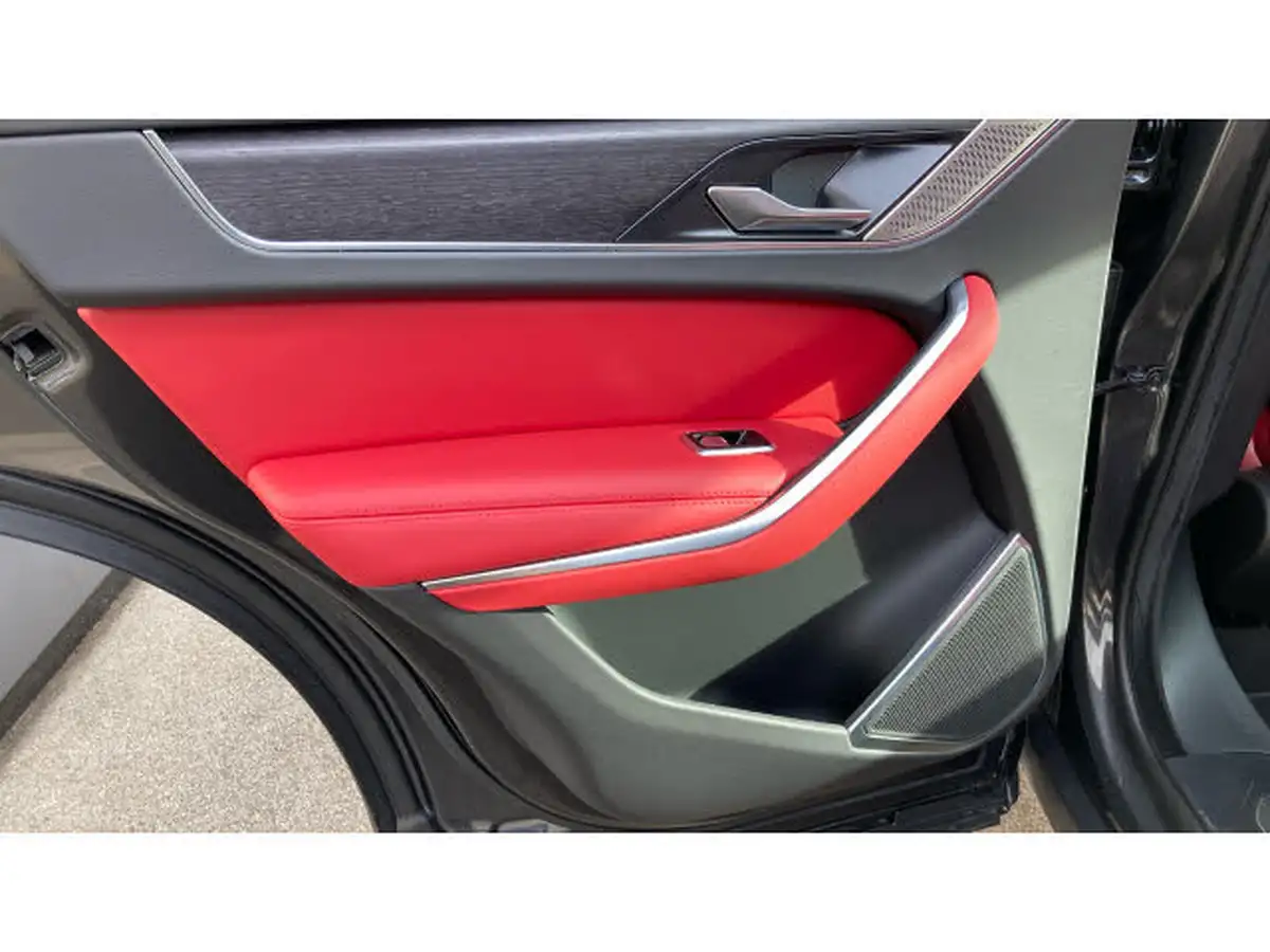 2021-jaguar-f-pace-20-p400e-r-dynamic-hse-big-40