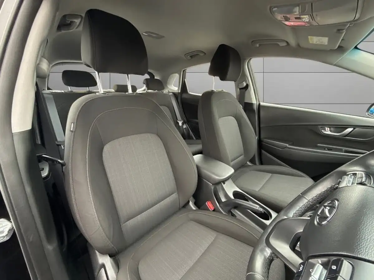 2022-hyundai-kona-10-t-gdi-se-connect-big-10