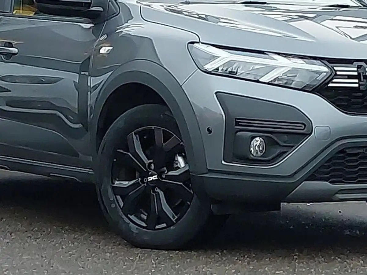 2023-dacia-jogger-16-tce-extreme-se-big-8