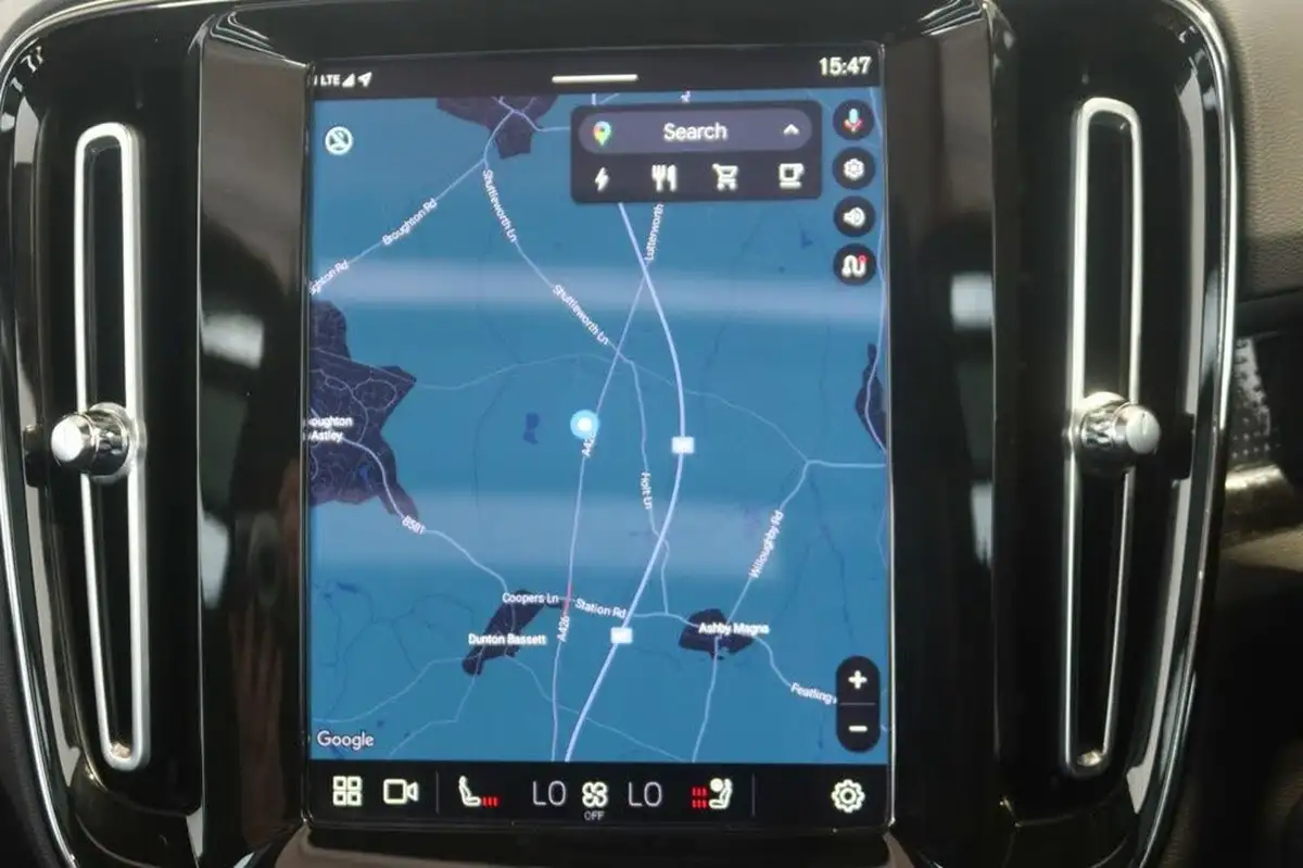 2021-volvo-c40-e-twin-recharge-pro-big-19
