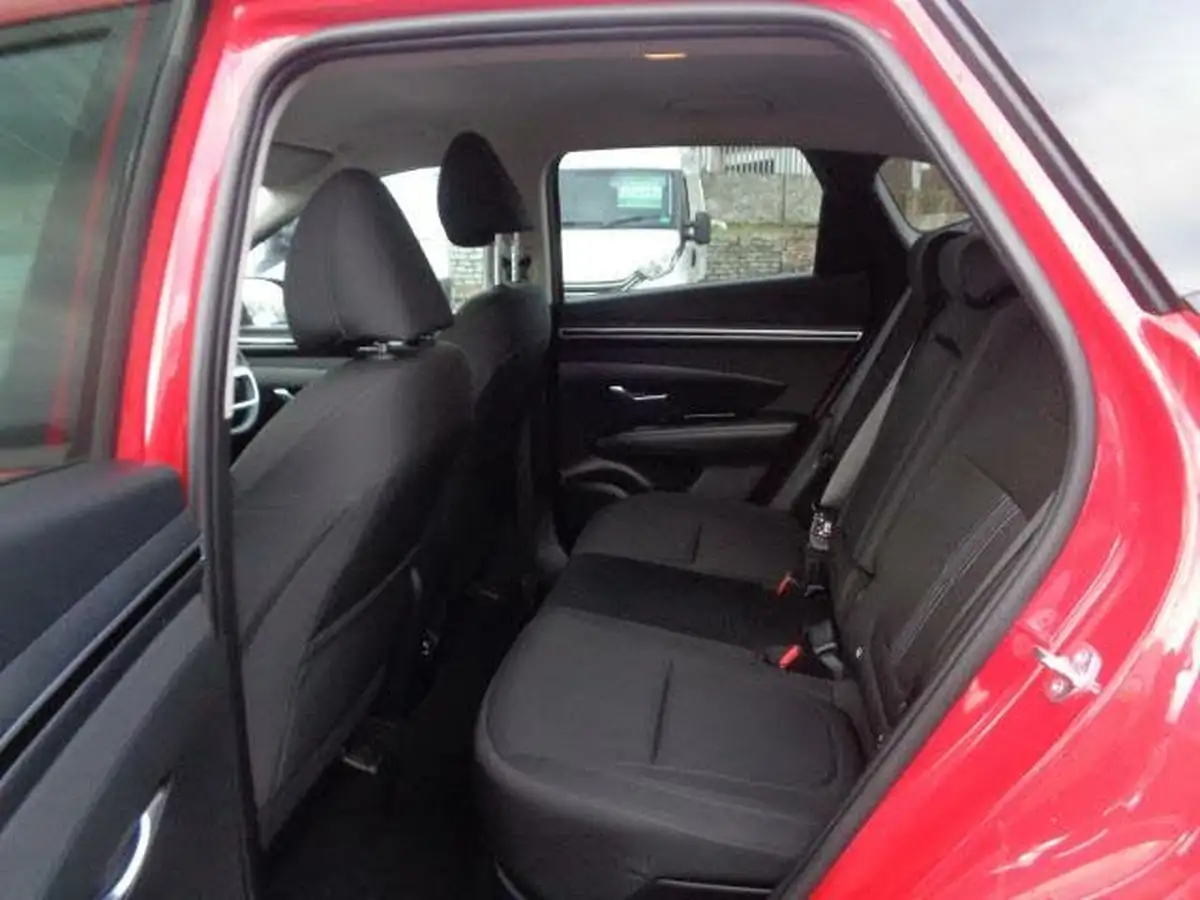 2023-hyundai-tucson-16-t-gdi-se-connect-230ps-hybrid-auto-big-14