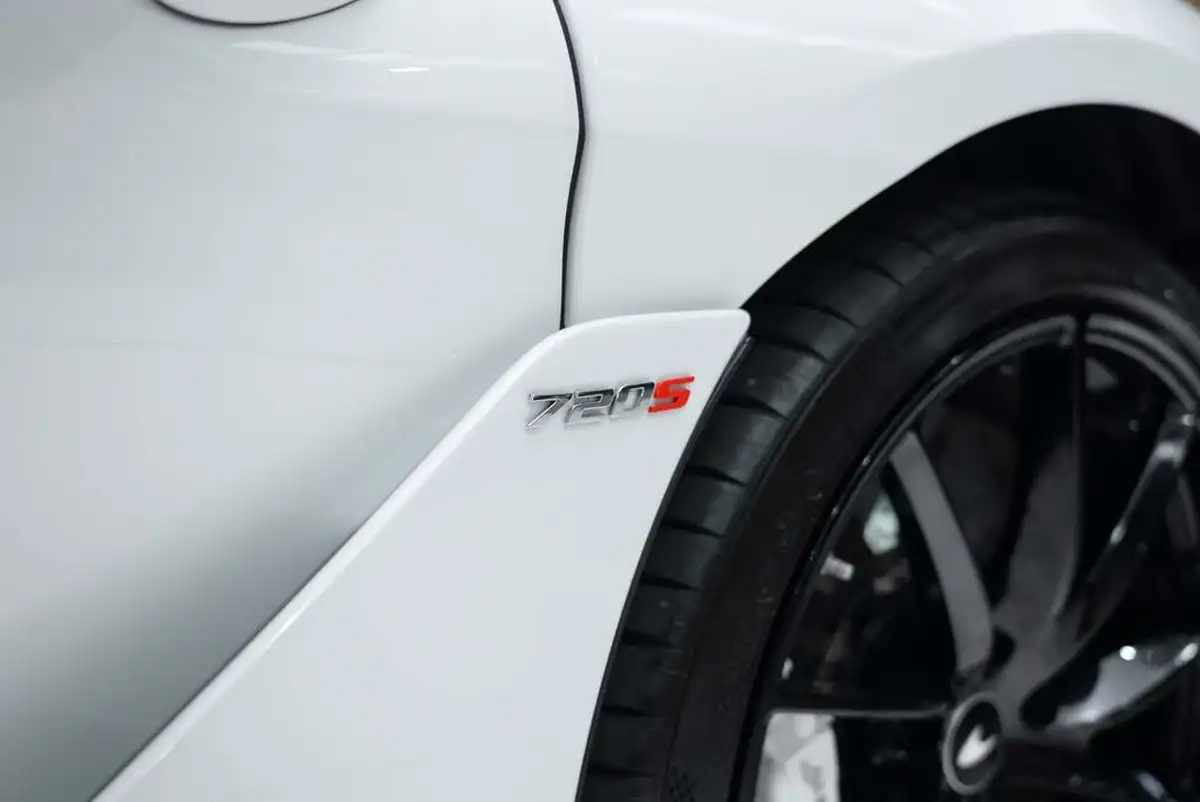 2020-mclaren-720s-40-720bhp-coupe-dct-big-33