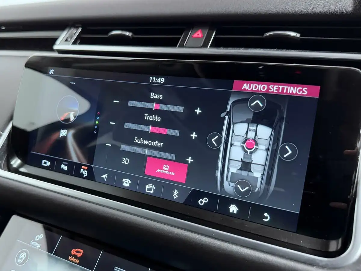 2018-land-rover-range-rover-velar-big-67