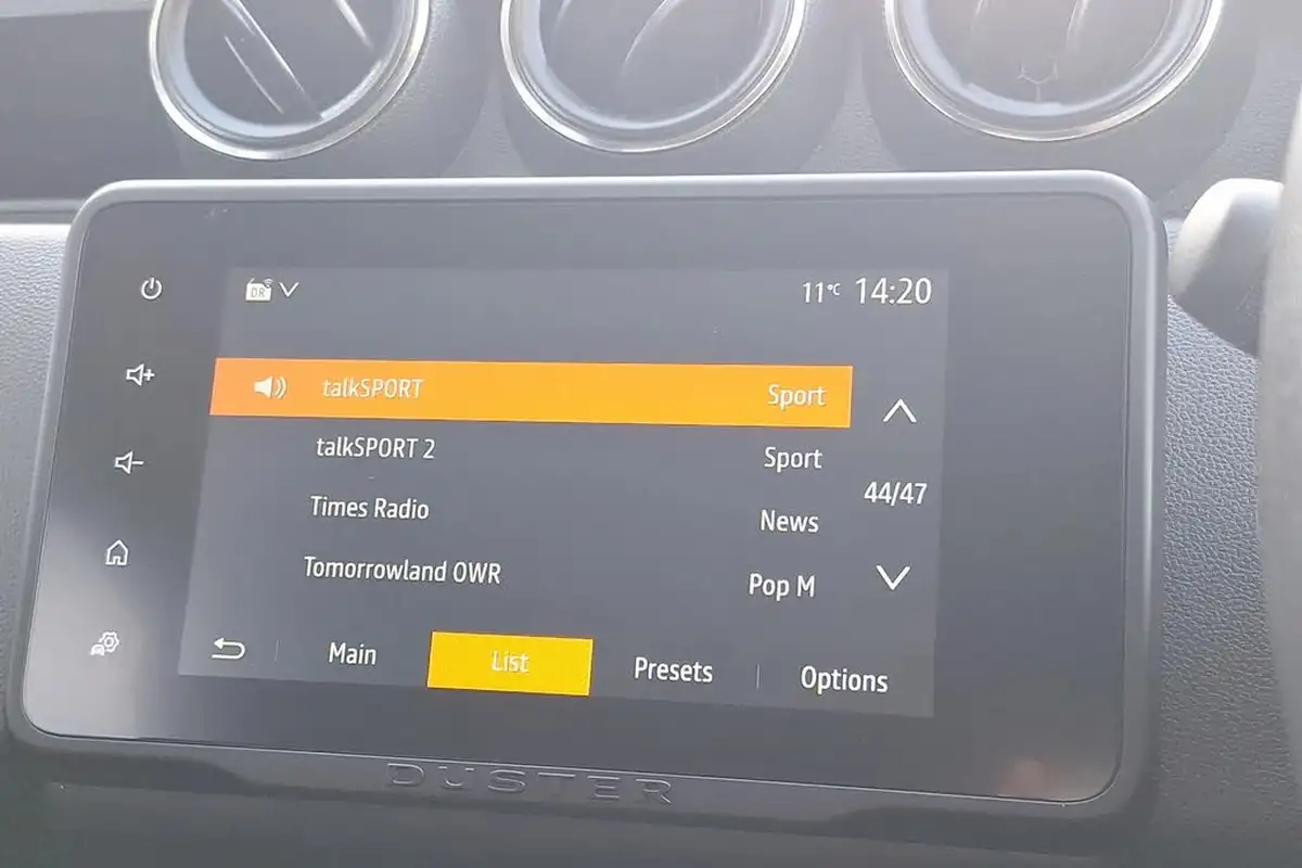 2022-dacia-duster-13-tce-prestige-150bhp-edc-big-28