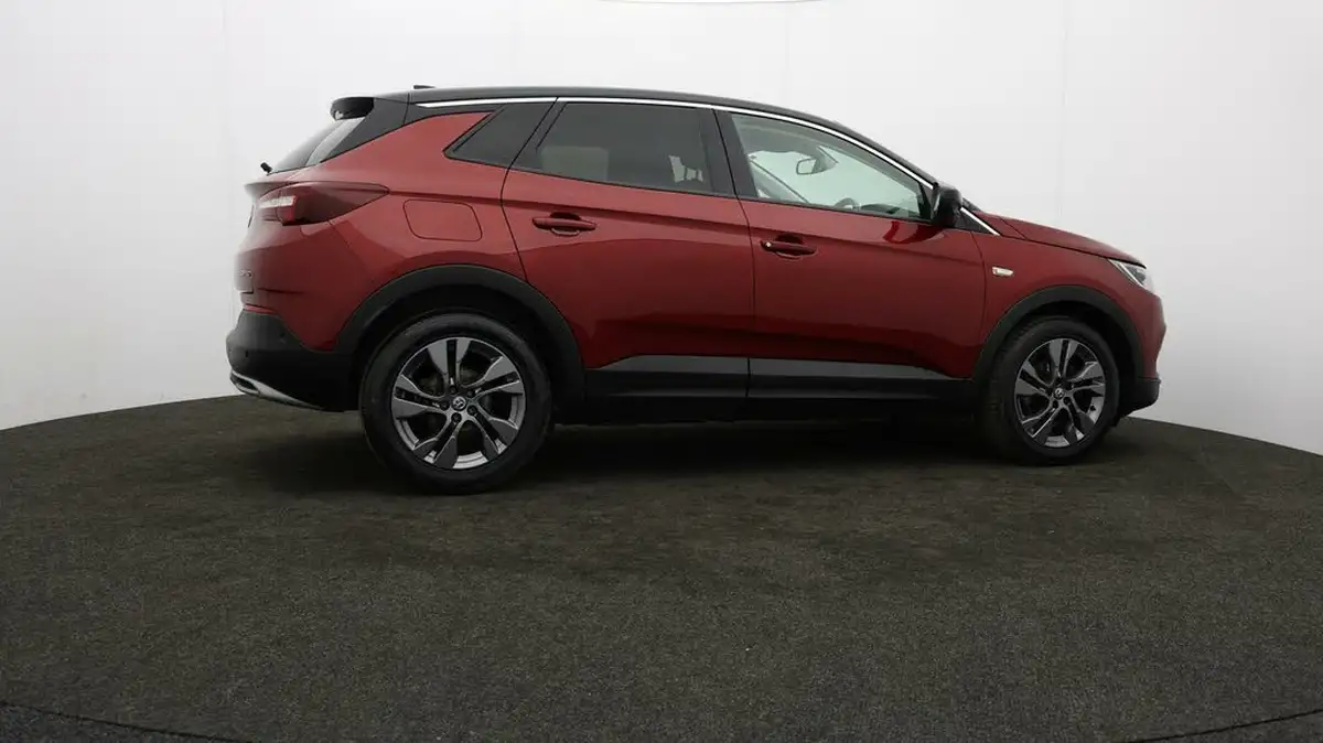 2020-vauxhall-grandland-x-12-sri-nav-big-34