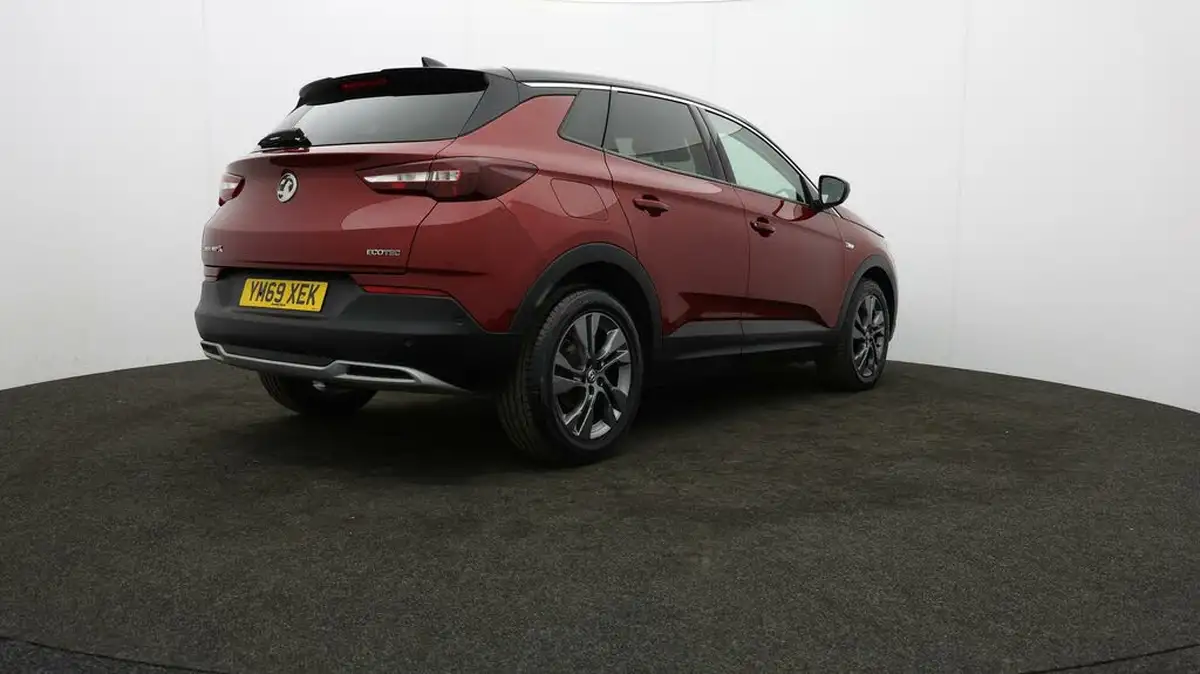 2020-vauxhall-grandland-x-12-sri-nav-big-76