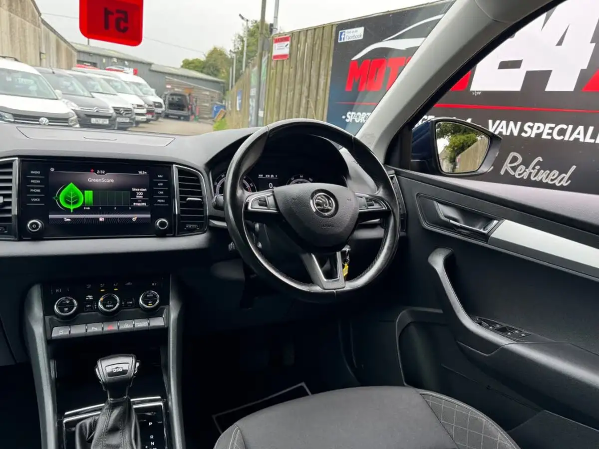 2018-skoda-karoq-15-tsi-se-technology-act-dsg-big-62