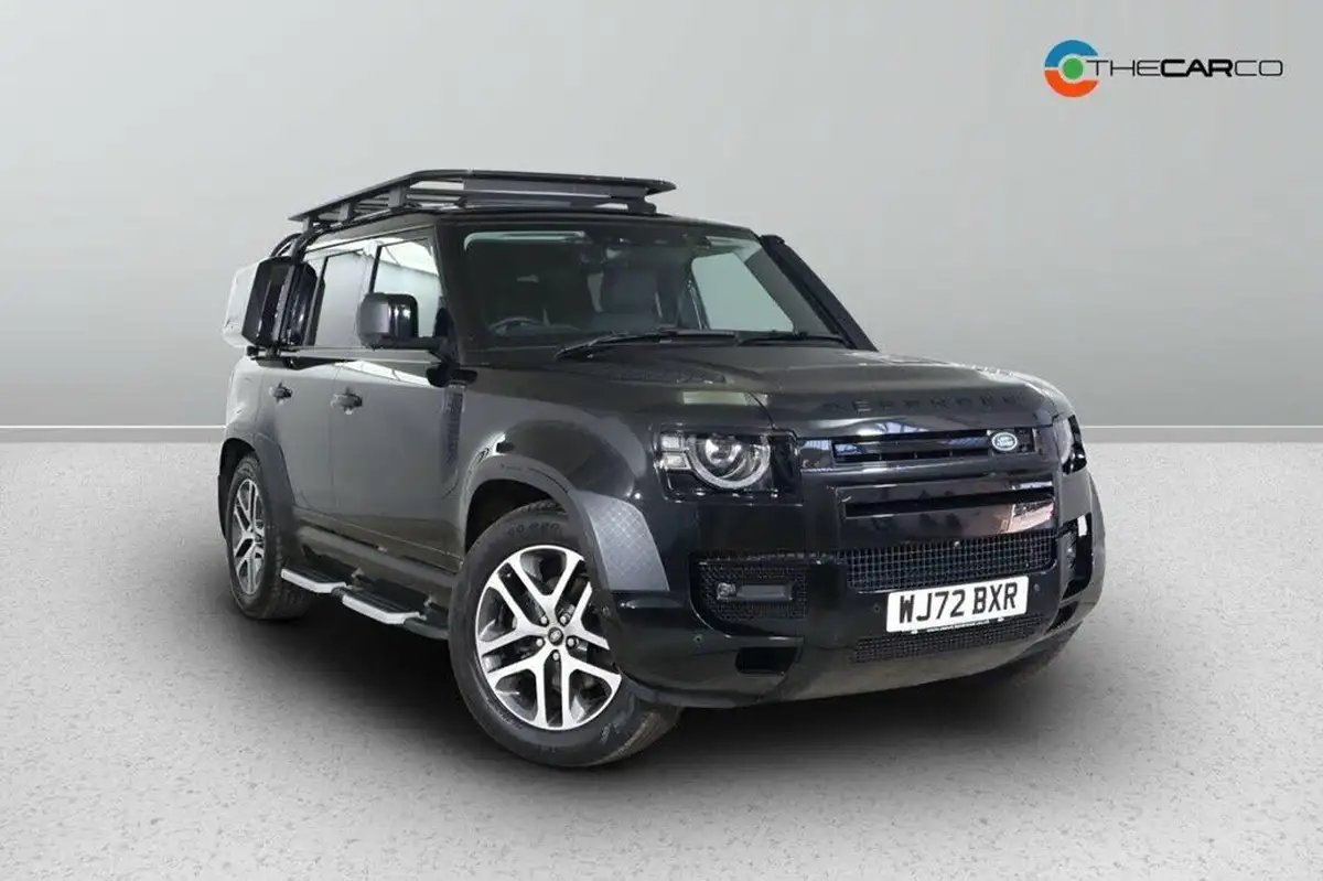 2022-land-rover-110-defender-30-d250-xs-edition-big-0