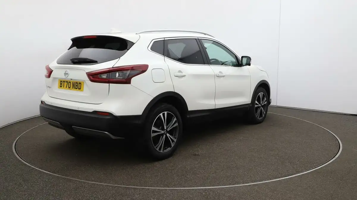2020-nissan-qashqai-13-dig-t-n-connecta-140ps-big-52