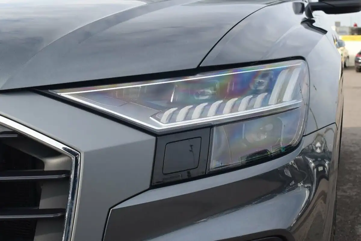 2020-audi-q8-30-50-tdi-s-line-big-31