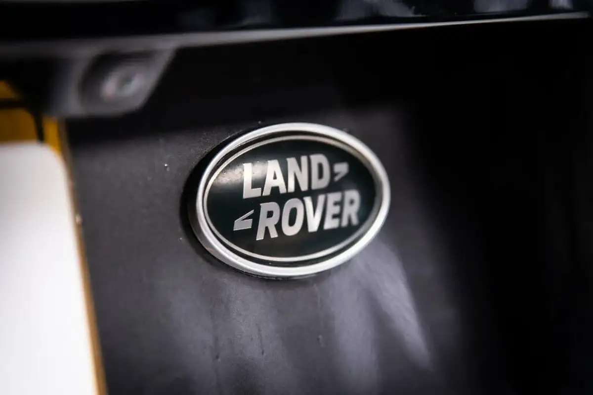 2019-land-rover-discovery-sport-20td4-landmark-big-49