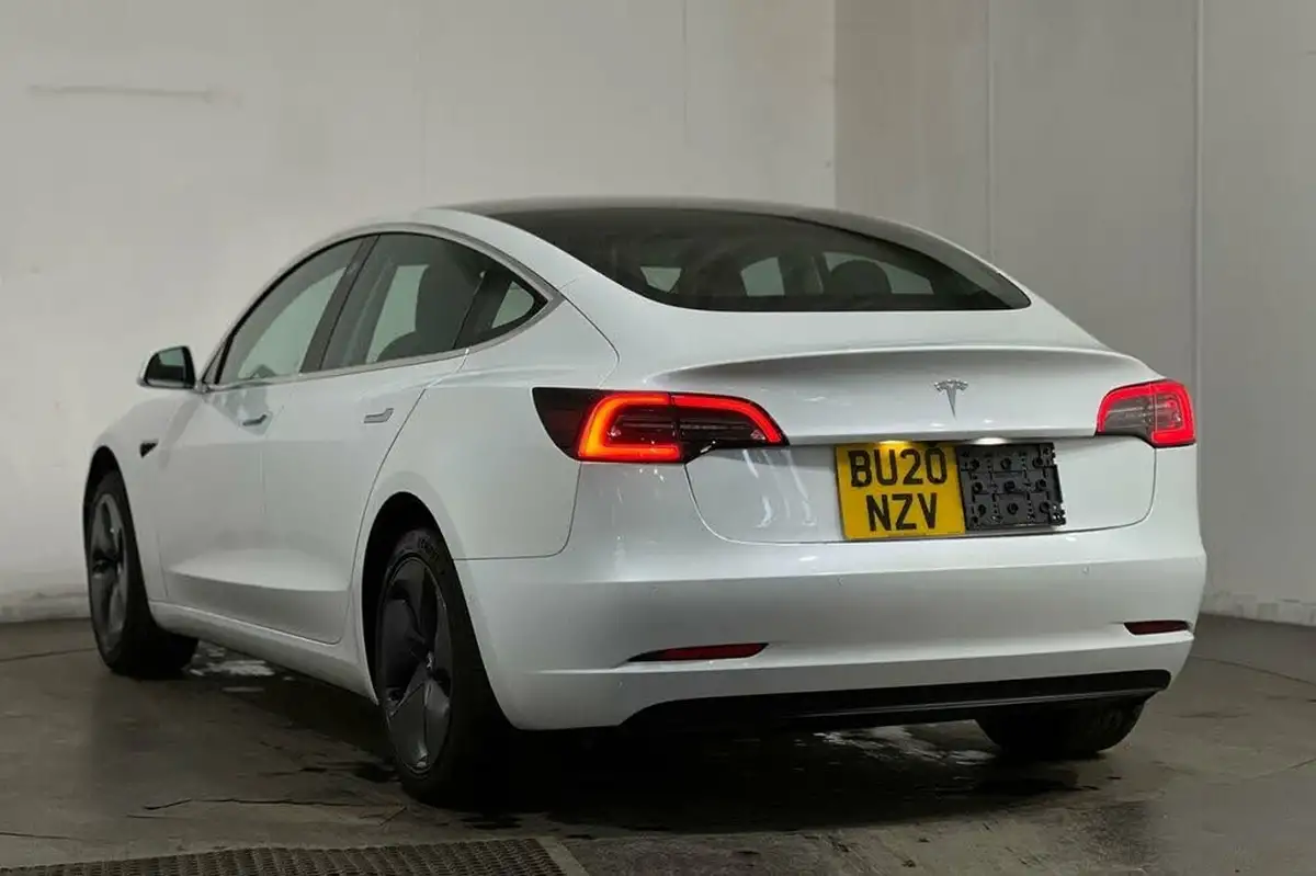 2020-tesla-model-3-e-standard-plus-big-20