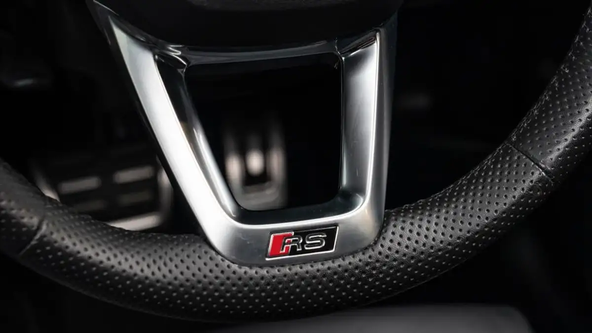 2023-audi-rs3-25-tfsi-vorsprung-saloon-4d-big-12