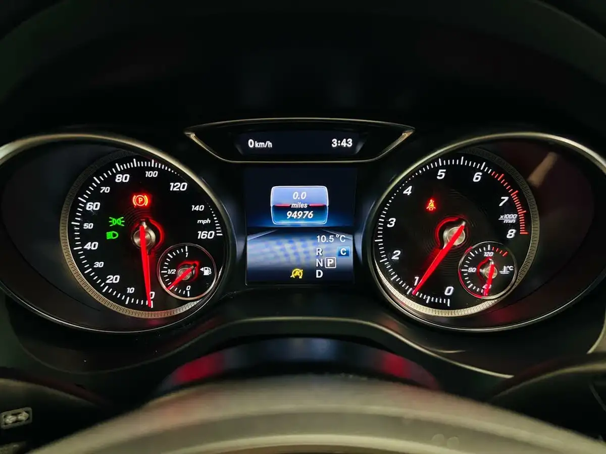 2018-mercedes-benz-gla-class-20-gla-250-sport-208bhp-premiumss-big-29