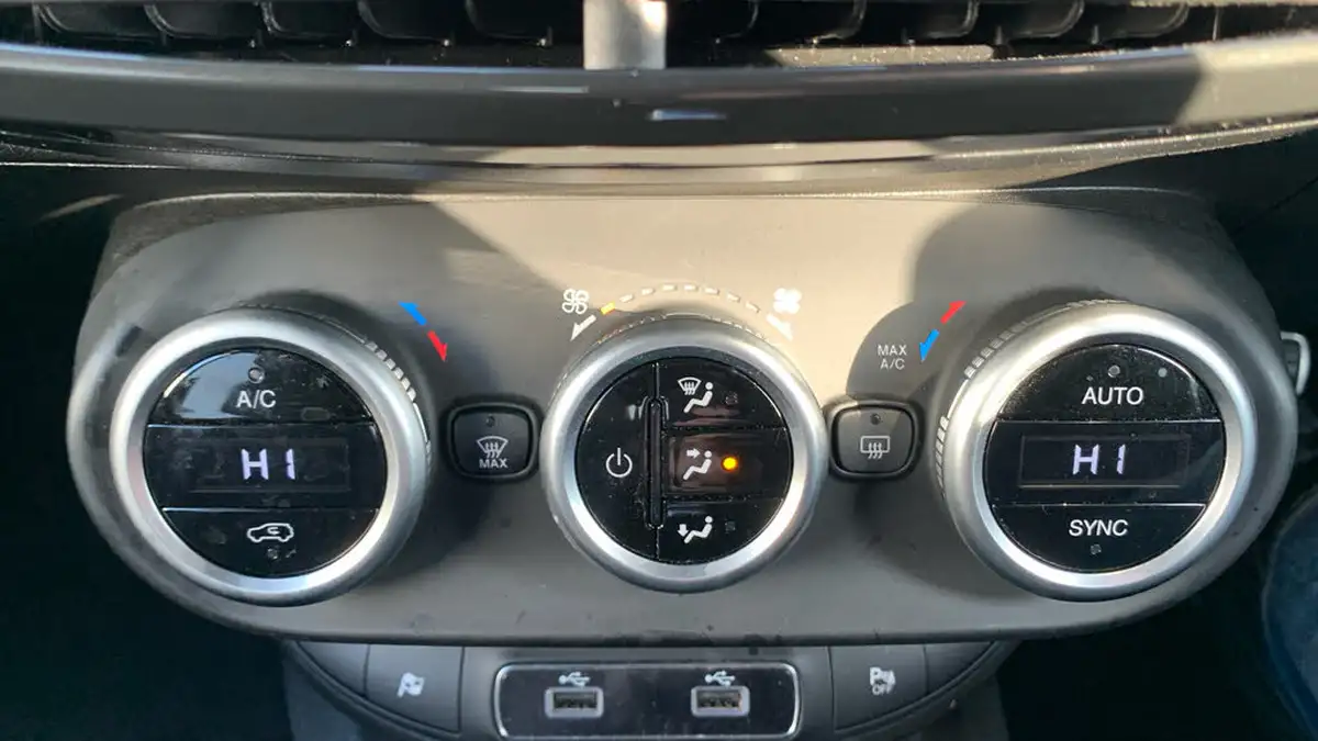 2022-fiat-500x-13-firefly-turbo-sport-big-32